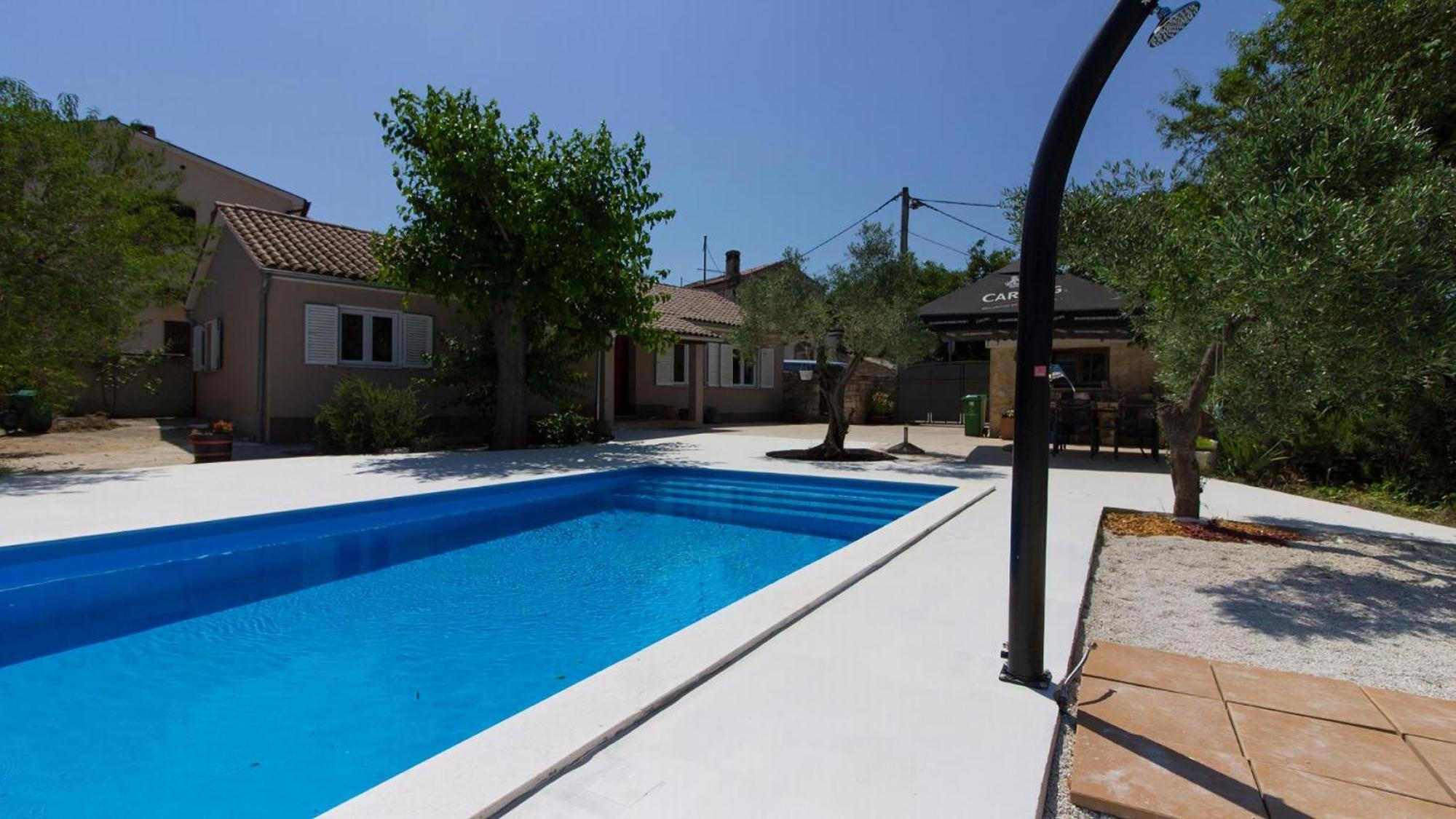 Ferienhaus Aqua Mit Pool Jadreski ภายนอก รูปภาพ