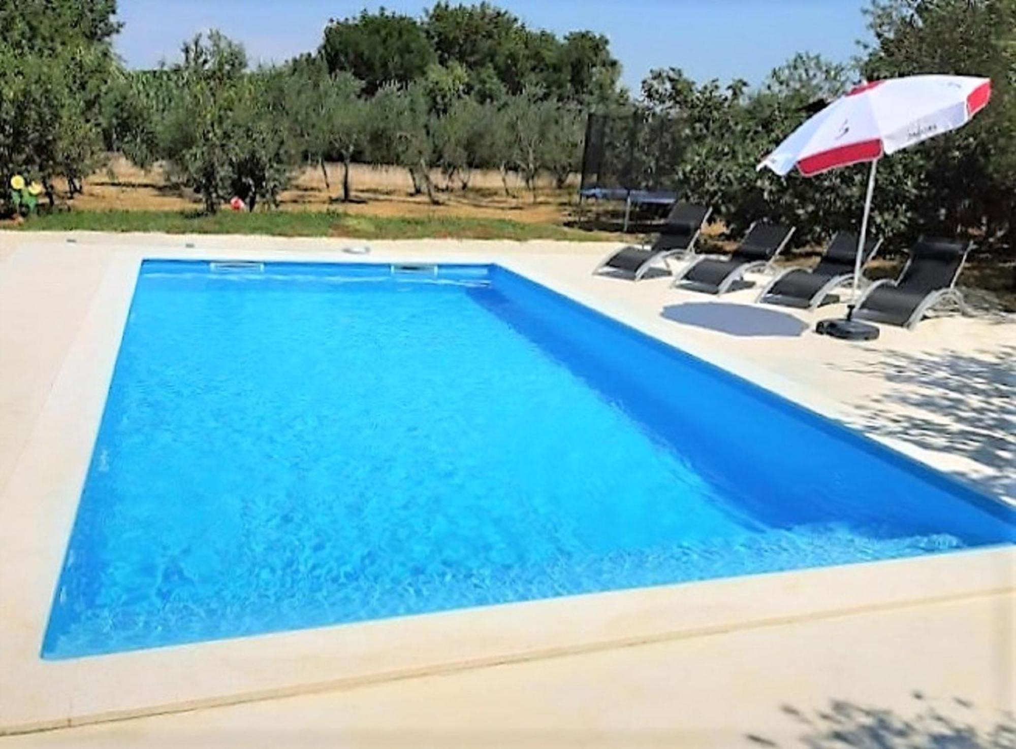 Ferienhaus Aqua Mit Pool Jadreski ภายนอก รูปภาพ
